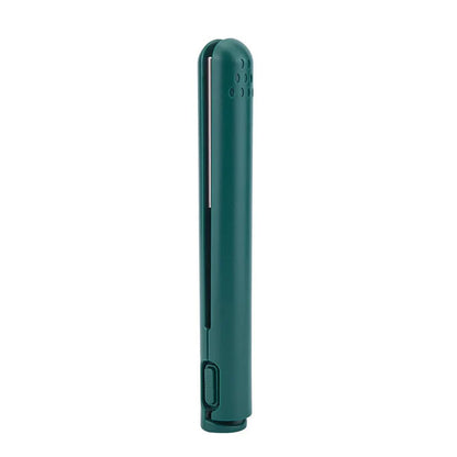 🎒🪮  The First Mini USB 2-in-1 Hair Styler – Portable, Safe & Effortless